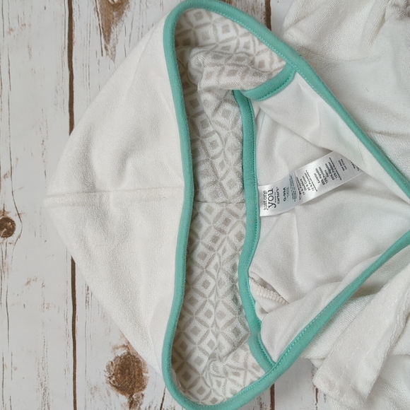 Carter's Just One You White Bear Towel Robe 0-9M - Picture 3 of 5